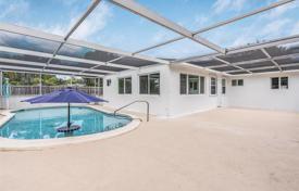 3 dormitorio casa de pueblo 149 m² en Hollywood, Estados Unidos. $850 000