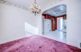 3 dormitorio casa de pueblo en Scarborough, Canadá. C$1 334 000
