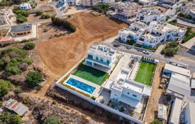 4 dormitorio villa en Paralimni, Chipre. 630 000 €