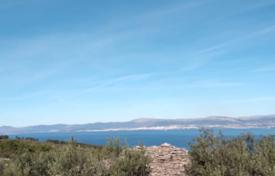 Cortijo en Splitska, Croacia. 297 000 €