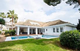 Villa – Málaga, Andalucía, España. 4 500 €  por semana