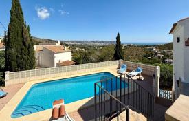 3 dormitorio villa 245 m² en Jávea, España. 695 000 €