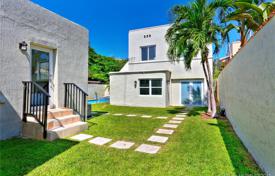 Villa – Miami, Florida, Estados Unidos. $1 290 000