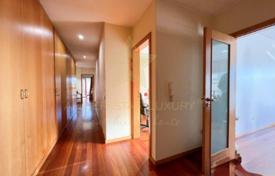 6 dormitorio chalet 511 m² en Porto (city), Portugal. 650 000 €