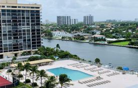 Condominio – Hallandale Beach, Florida, Estados Unidos. $419 000
