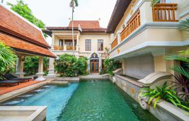 3 dormitorio villa 350 m² en Pattaya, Tailandia. $742 000