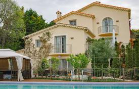 Villa – Juan-les-Pins, Antibes, Costa Azul,  Francia. 8 500 €  por semana