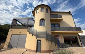 12 dormitorio casa de pueblo 294 m² en Općina Kostrena, Croacia. 1 800 000 €