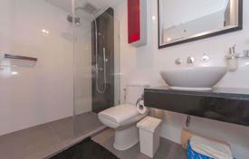 2-dormitorio apartamentos en condominio en Pathum Wan, Tailandia. $3 400  por semana