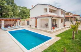 5 dormitorio casa de pueblo 192 m² en Garbina, Croacia. 530 000 €