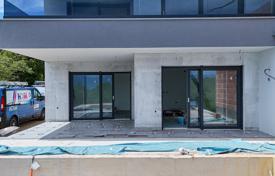 4 dormitorio piso 108 m² en Vrbnik, Croacia. 450 000 €