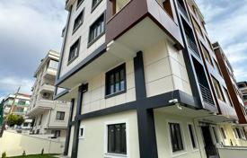 3 dormitorio piso 130 m² en Beylikdüzü, Turquía. $250 000