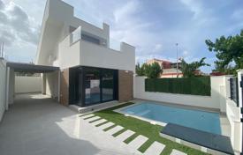 Villa – Los Alcazares, Murcia, España. 550 000 €