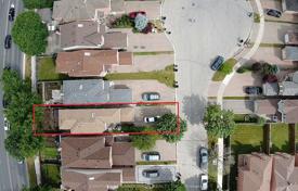 15 dormitorio casa de pueblo en Scarborough, Canadá. C$1 998 000