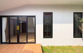 3 dormitorio casa de pueblo 320 m² en Mueang Phuket, Tailandia. $354 000
