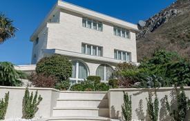 5 dormitorio villa 410 m² en Blizikuće, Montenegro. 3 500 000 €