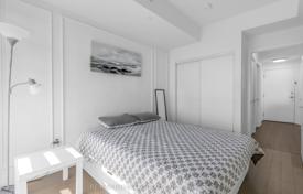 4 dormitorio piso en Etobicoke, Canadá. C$1 000 000