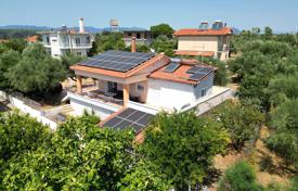 4 dormitorio casa de pueblo 230 m² en Peloponeso, Grecia. 350 000 €