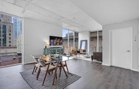 2-dormitorio apartamentos en condominio 68 m² en Miami, Estados Unidos. $485 000