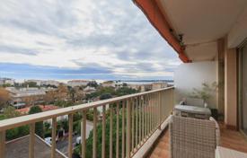 1 dormitorio piso 32 m² en Cannes, Francia. 235 000 €