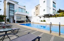 5 dormitorio chalet en Famagusta, Chipre. 1 000 000 €