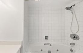 4 dormitorio piso en North York, Canadá. C$967 000