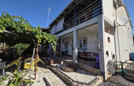 5 dormitorio casa de pueblo 180 m² en Fažana, Croacia. 600 000 €