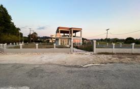 Adosado en Thessalia Sterea Ellada, Grecia. 590 000 €