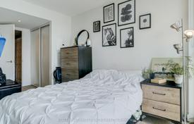 4 dormitorio piso en Toronto, Canadá. C$832 000
