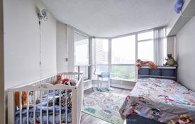 7 dormitorio piso en Etobicoke, Canadá. C$893 000