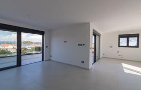 4 dormitorio piso 110 m² en Murter, Croacia. 498 000 €