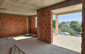 7 dormitorio casa de pueblo 240 m² en Vrbnik, Croacia. 420 000 €