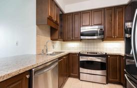 1 dormitorio piso en Lake Shore Boulevard West, Canadá. C$775 000