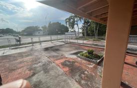 Casa de pueblo – Miami Gardens, Miami, Florida,  Estados Unidos. $350 000