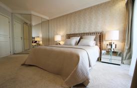 3 dormitorio piso en Cannes, Francia. 5 000 €  por semana