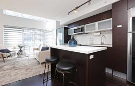 1 dormitorio piso en Yonge Street, Canadá. C$882 000