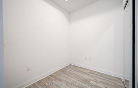 5 dormitorio piso en Scarborough, Canadá. C$1 202 000