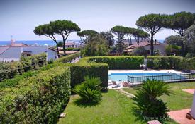 6 dormitorio villa 450 m² en San Felice Circeo, Italia. 3 900 €  por semana