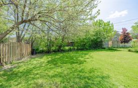 14 dormitorio casa de pueblo en North York, Canadá. C$2 214 000