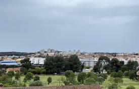 2 dormitorio piso 92 m² en Pula, Croacia. 280 000 €