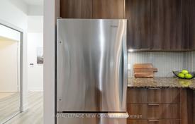 5 dormitorio piso en Etobicoke, Canadá. C$805 000