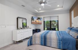 Casa de pueblo – Cape Coral, Florida, Estados Unidos. $570 000