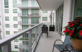 2-dormitorio apartamentos en condominio 116 m² en Doral, Estados Unidos. $465 000