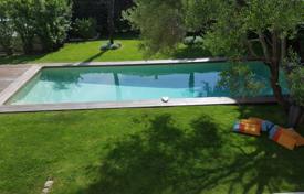Villa – Antibes, Costa Azul, Francia. 9 300 €  por semana