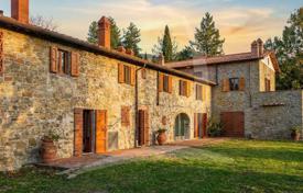 23 dormitorio villa 1000 m² en Loro Ciuffenna, Italia. 1 180 000 €