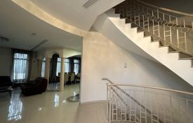 5 dormitorio chalet 752 m² en Egkomi, Chipre. 995 000 €