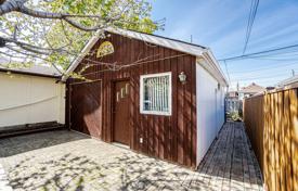 7 dormitorio casa de pueblo en York, Canadá. C$1 507 000