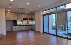 3 dormitorio chalet en Saphan Sung, Tailandia. $7 700  por semana