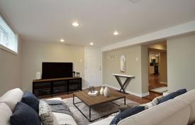 6 dormitorio casa de pueblo en Scarborough, Canadá. C$1 456 000