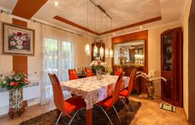 3 dormitorio chalet 137 m² en Kumbor, Montenegro. 356 000 €
